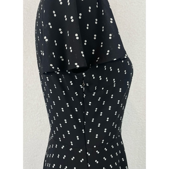 ABERCROMBIE & FITCH • Black/White Polka Dot Print Faux Wrap V-Neck Mini Dress - Picture 10 of 16